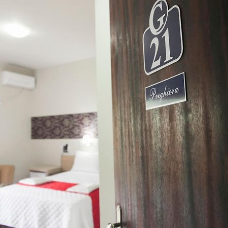 Hotel Grezelle Bituruna Ngoại thất bức ảnh