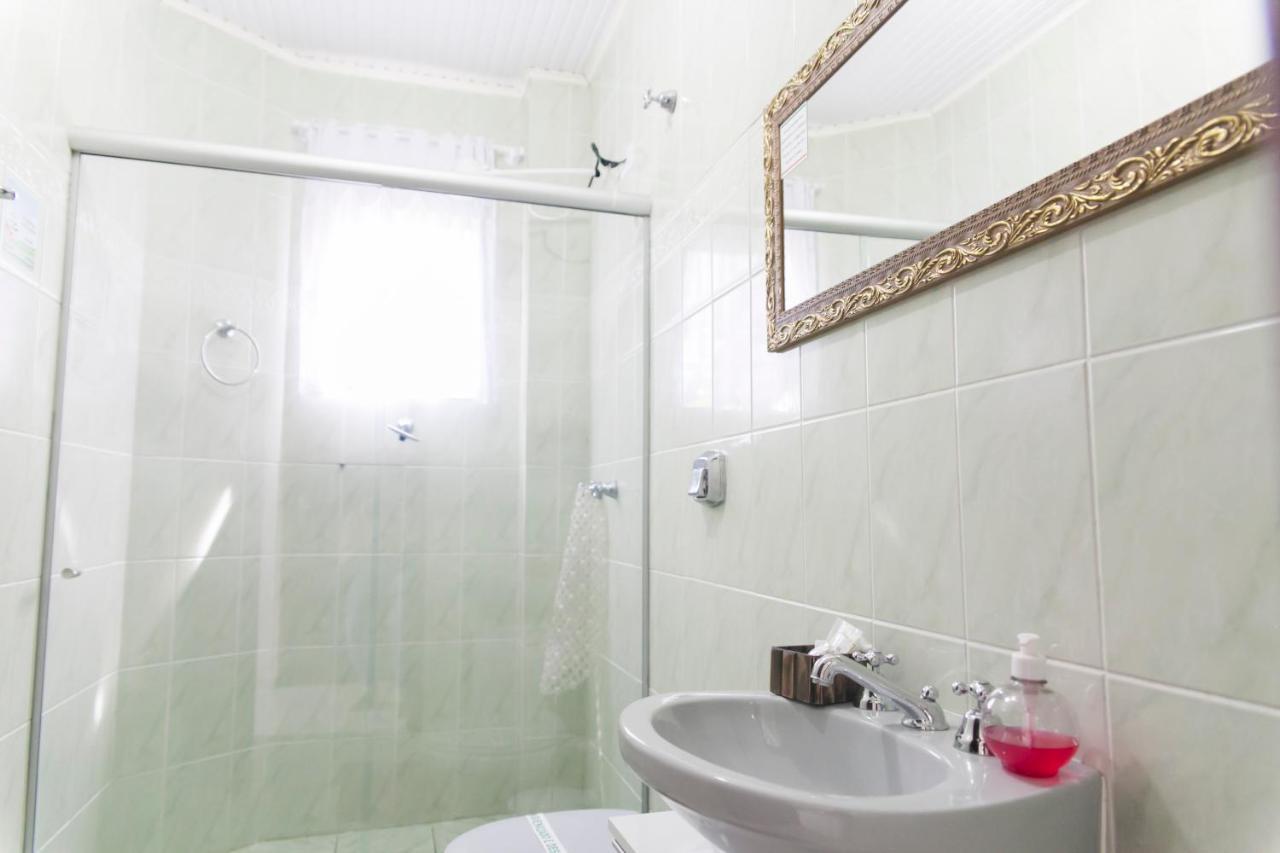Hotel Grezelle Bituruna Ngoại thất bức ảnh